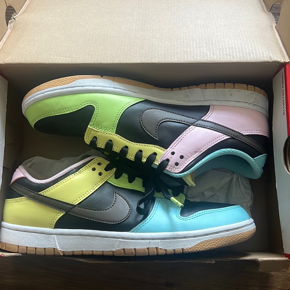 Nike dunks free 99